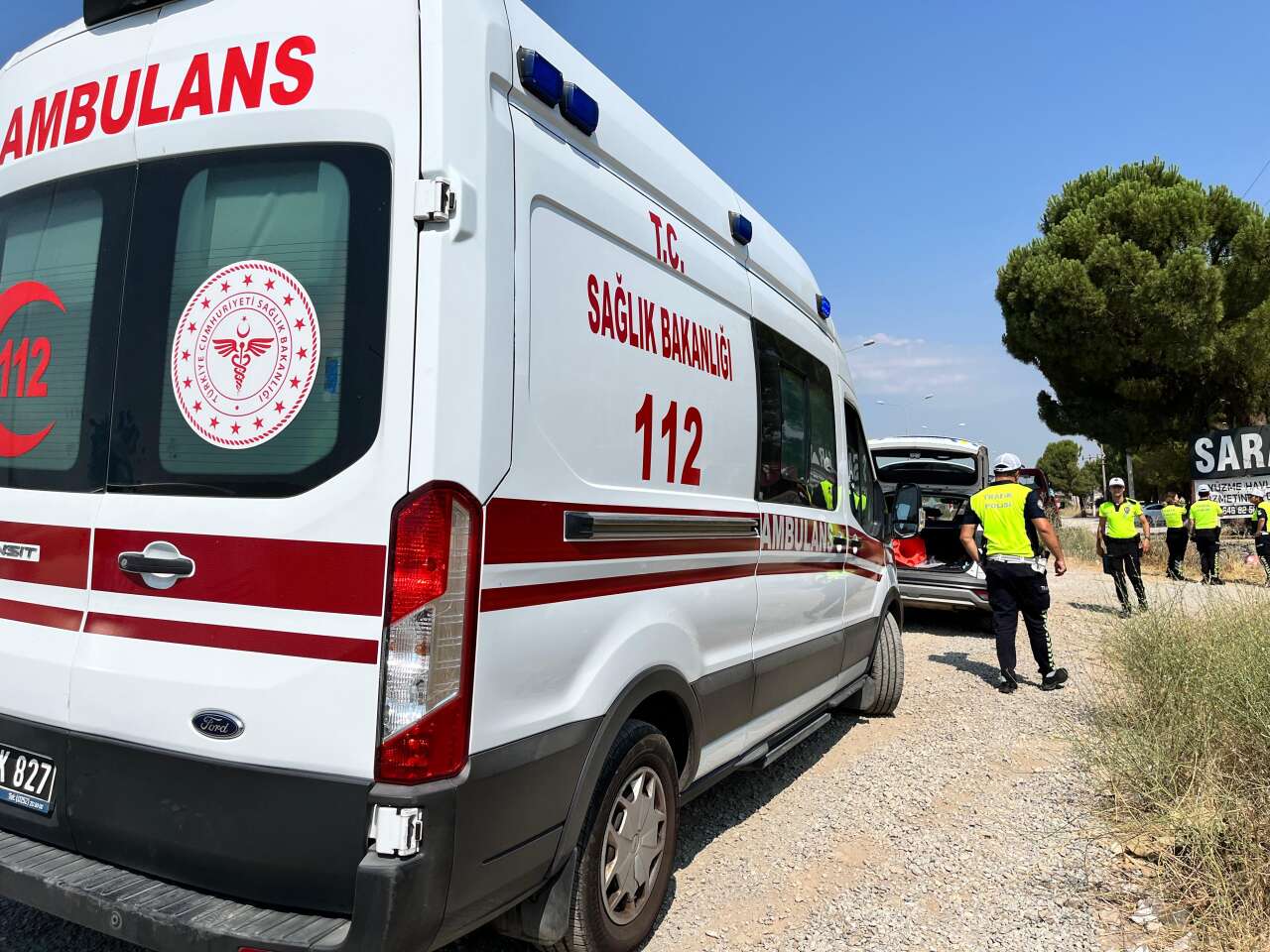Menteşe’de Otomobil Dereye Uçtu: Başka Araca Çarpmamak İçin Manevra Yaptı, 2 Kişi Yaralandı 1